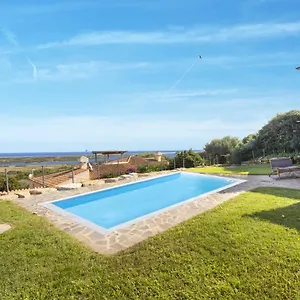 https://villa-sa-pintadera-stintino.in-sardinia.net